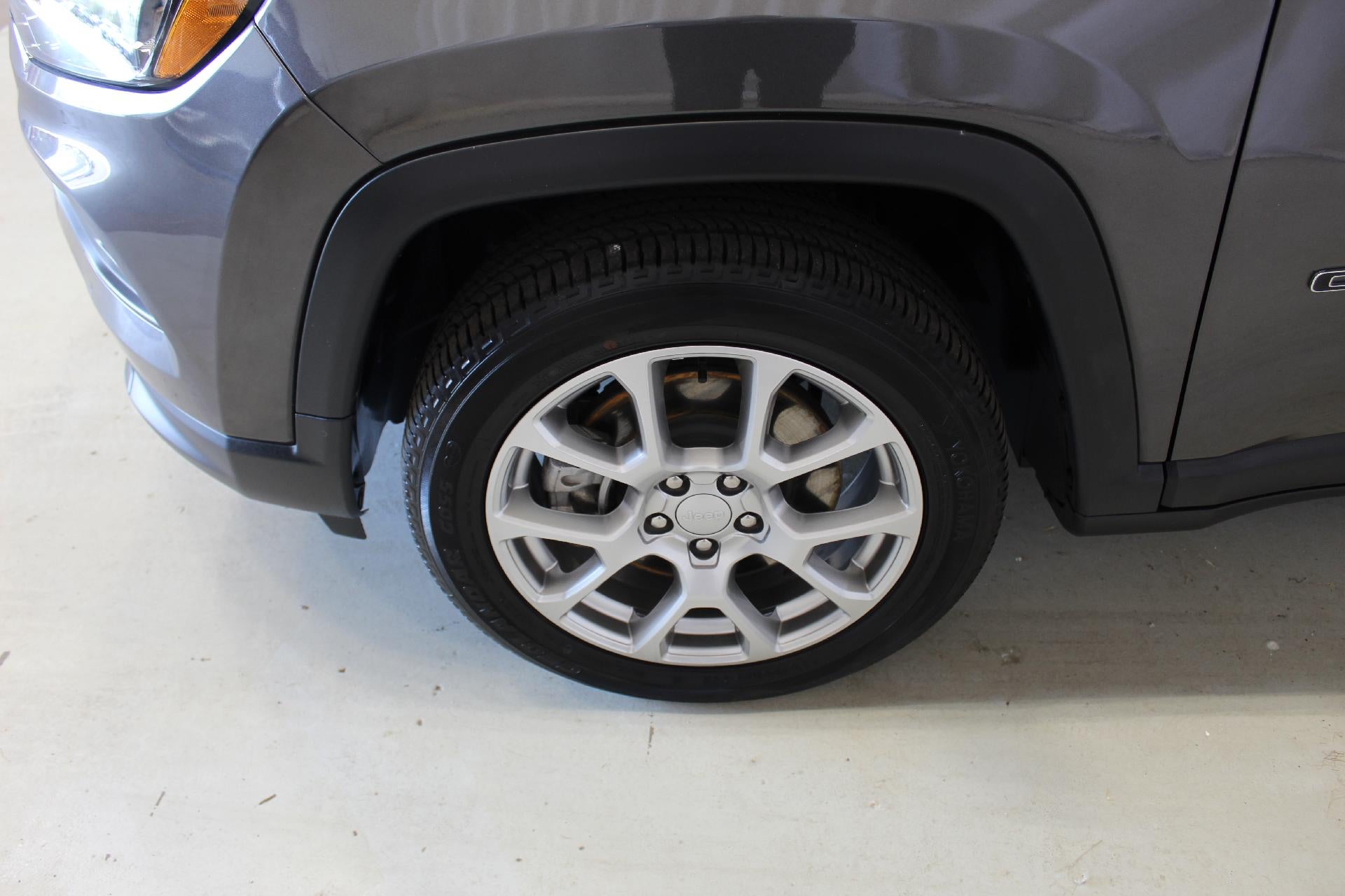 2023 Jeep Compass Latitude Lux