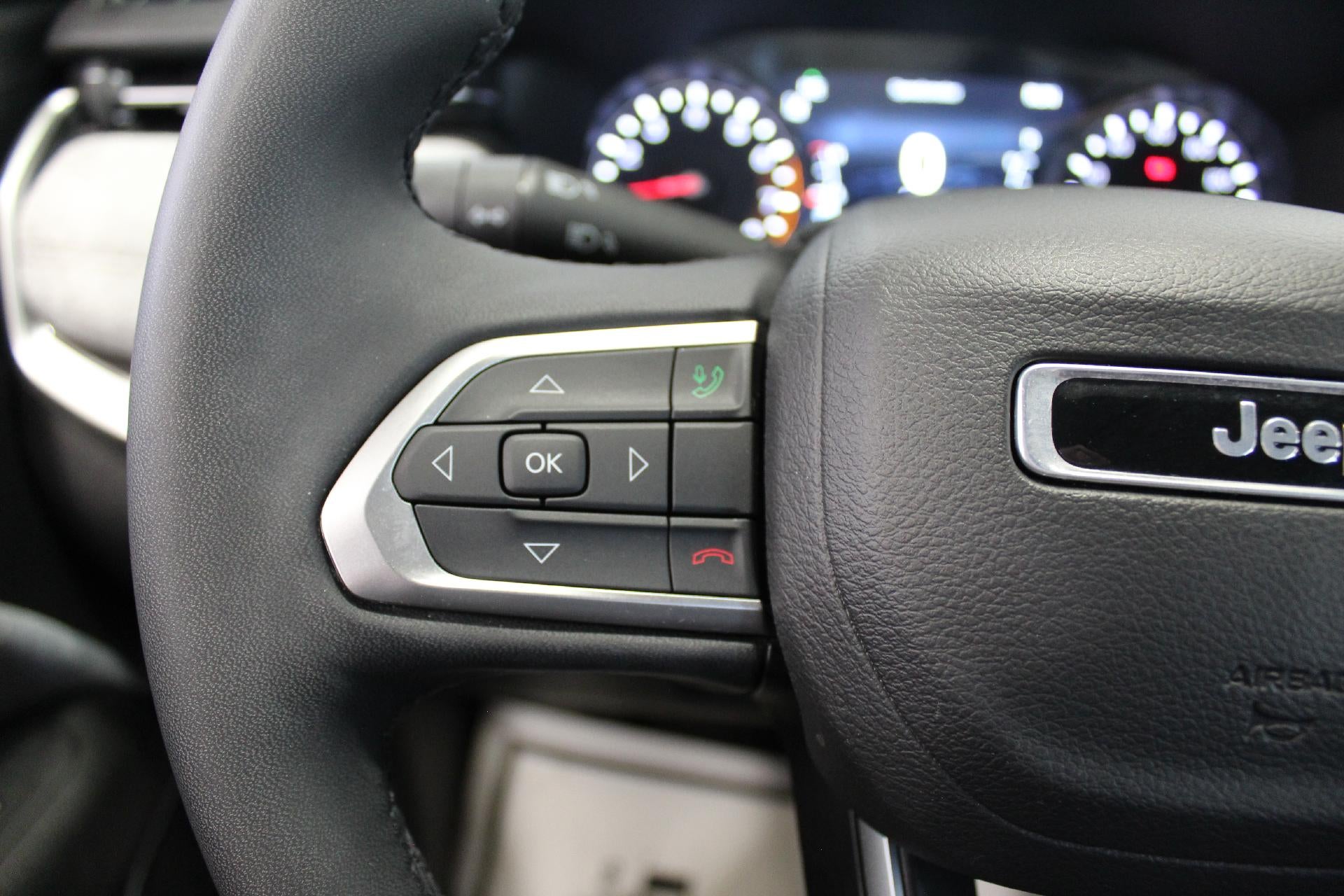 2023 Jeep Compass Latitude Lux