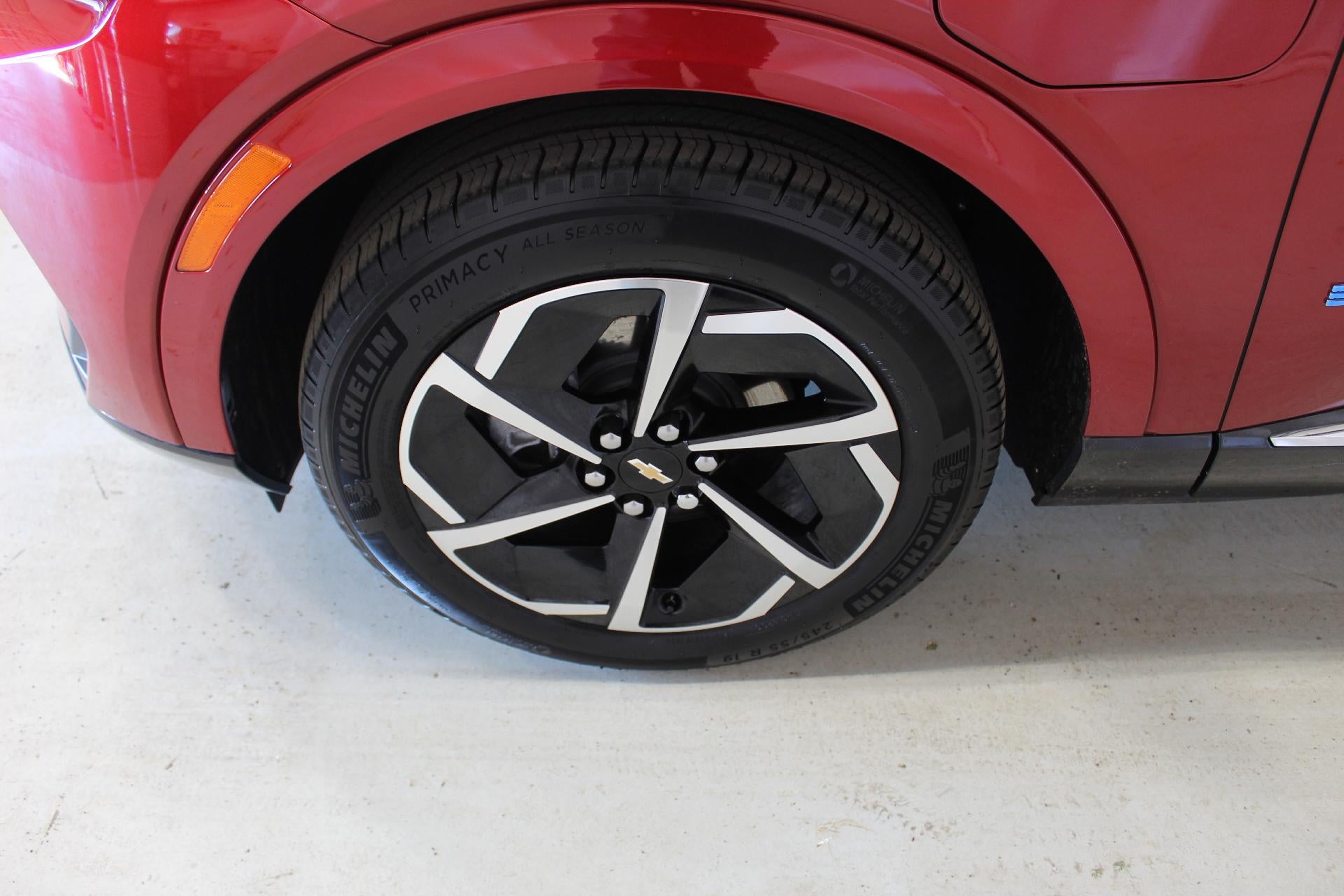 2025 Chevrolet Equinox EV LT