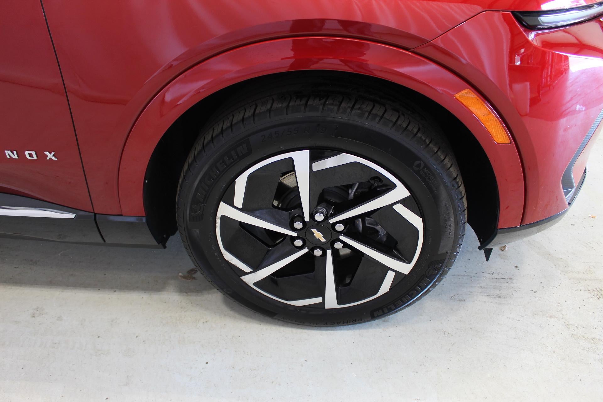 2025 Chevrolet Equinox EV LT