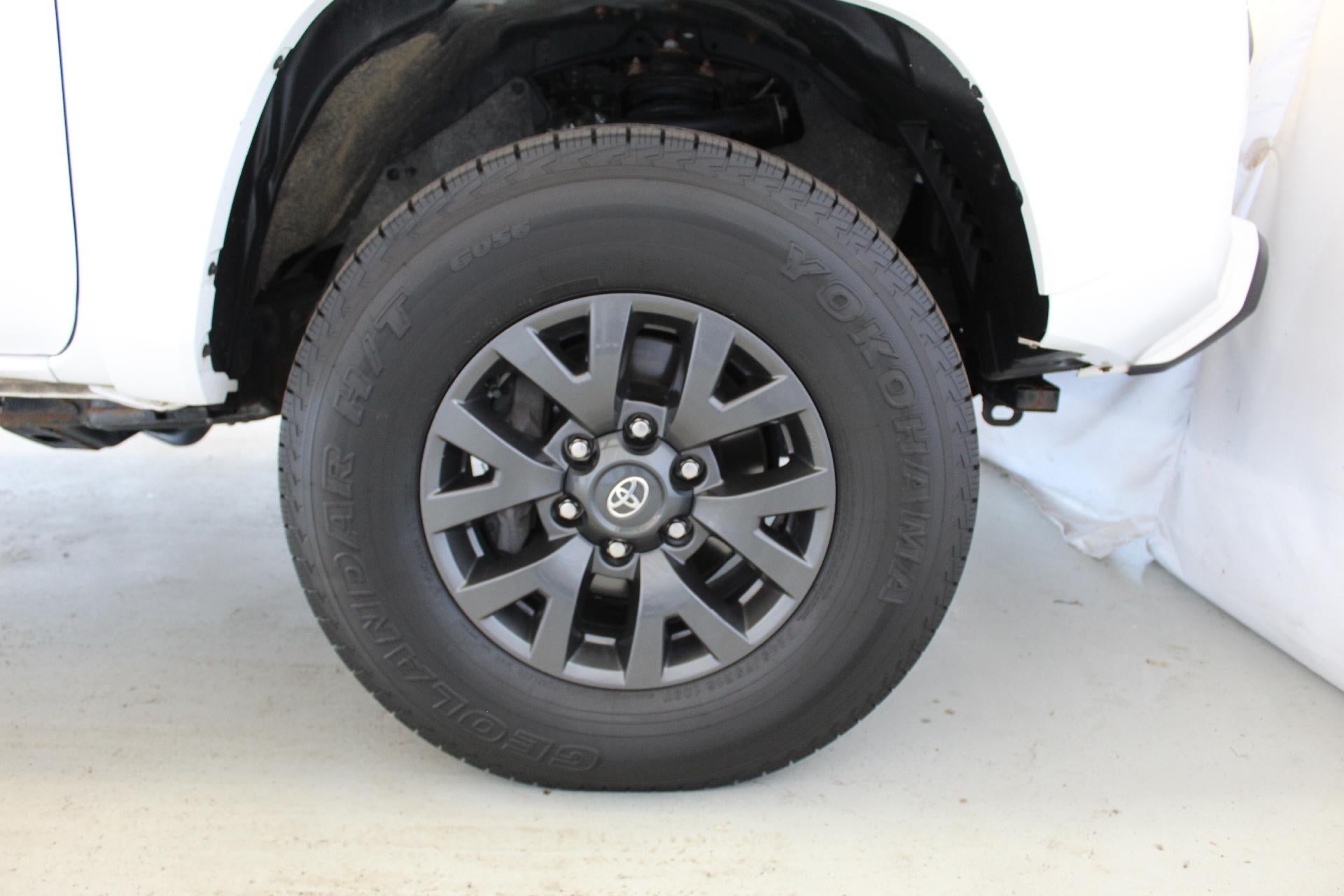 2023 Toyota Tacoma SR5 V6