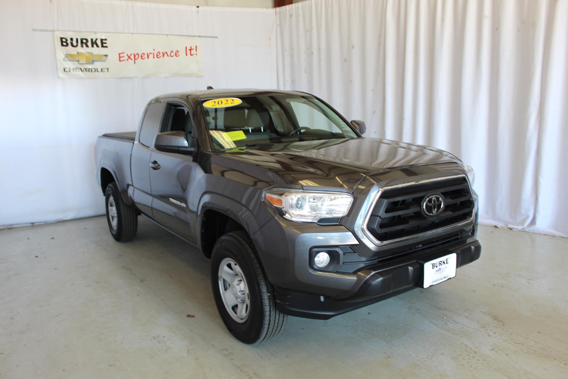 2022 Toyota Tacoma SR5