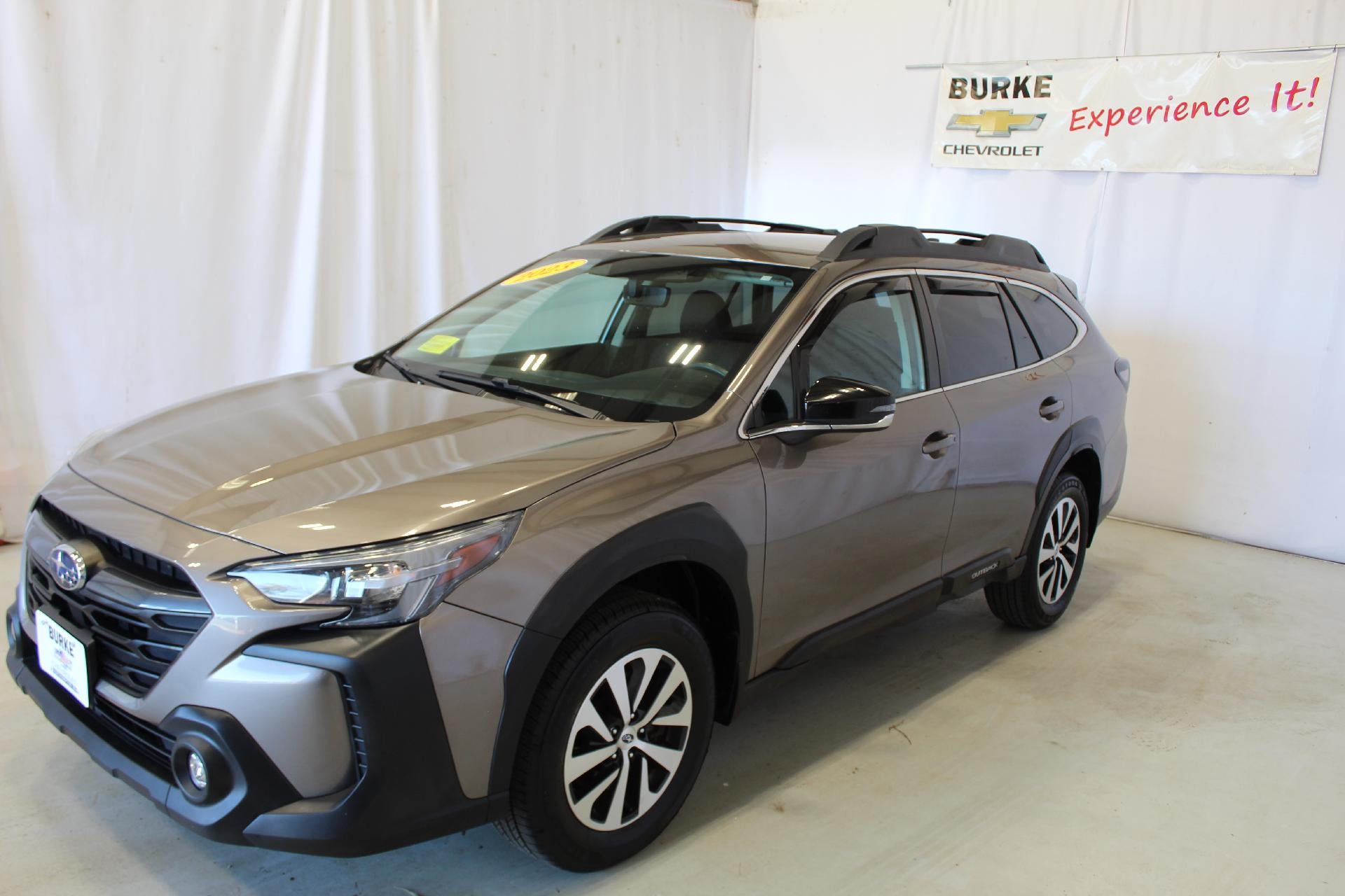 2023 Subaru Outback Premium