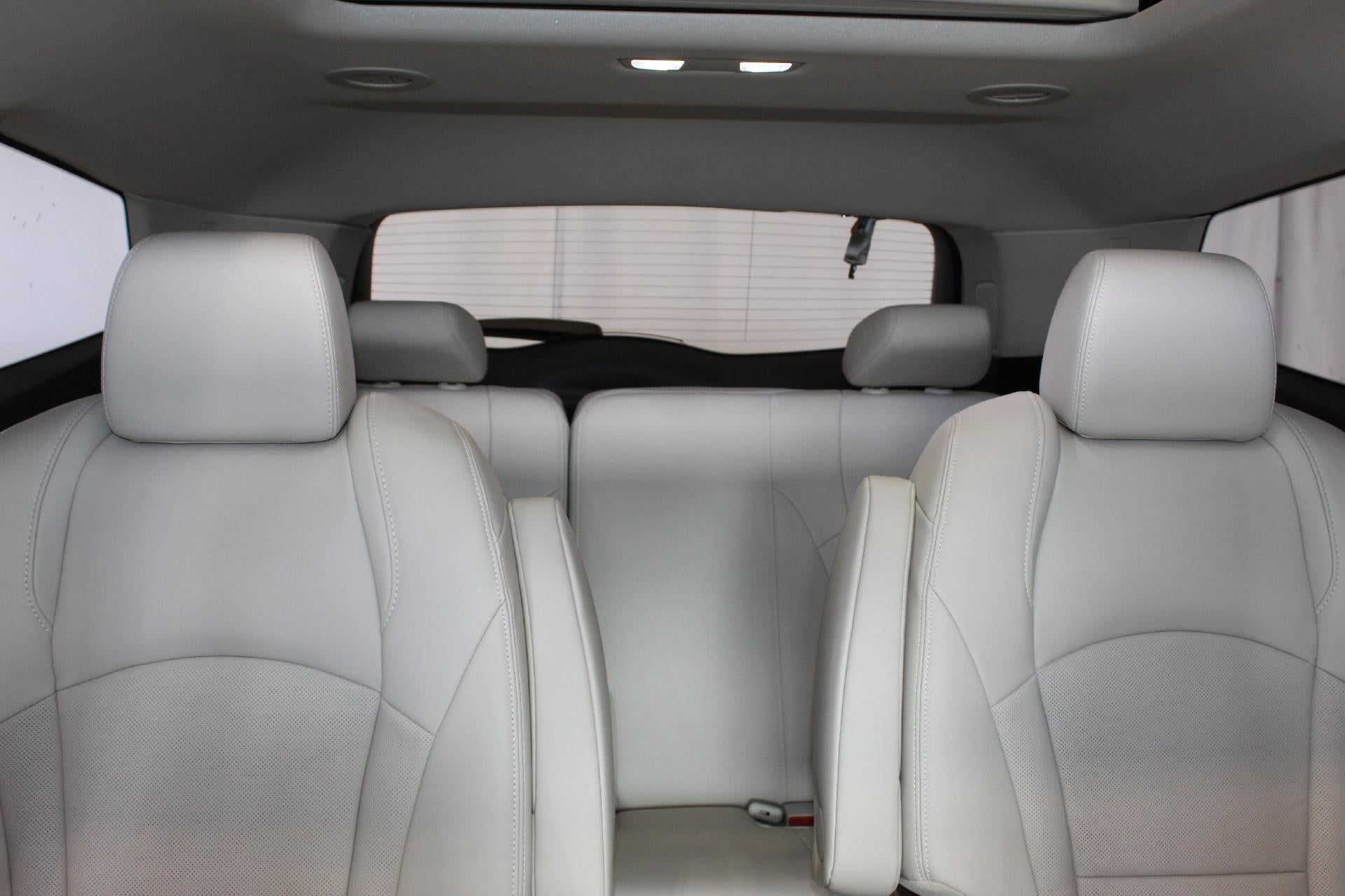 2022 Buick Enclave Essence