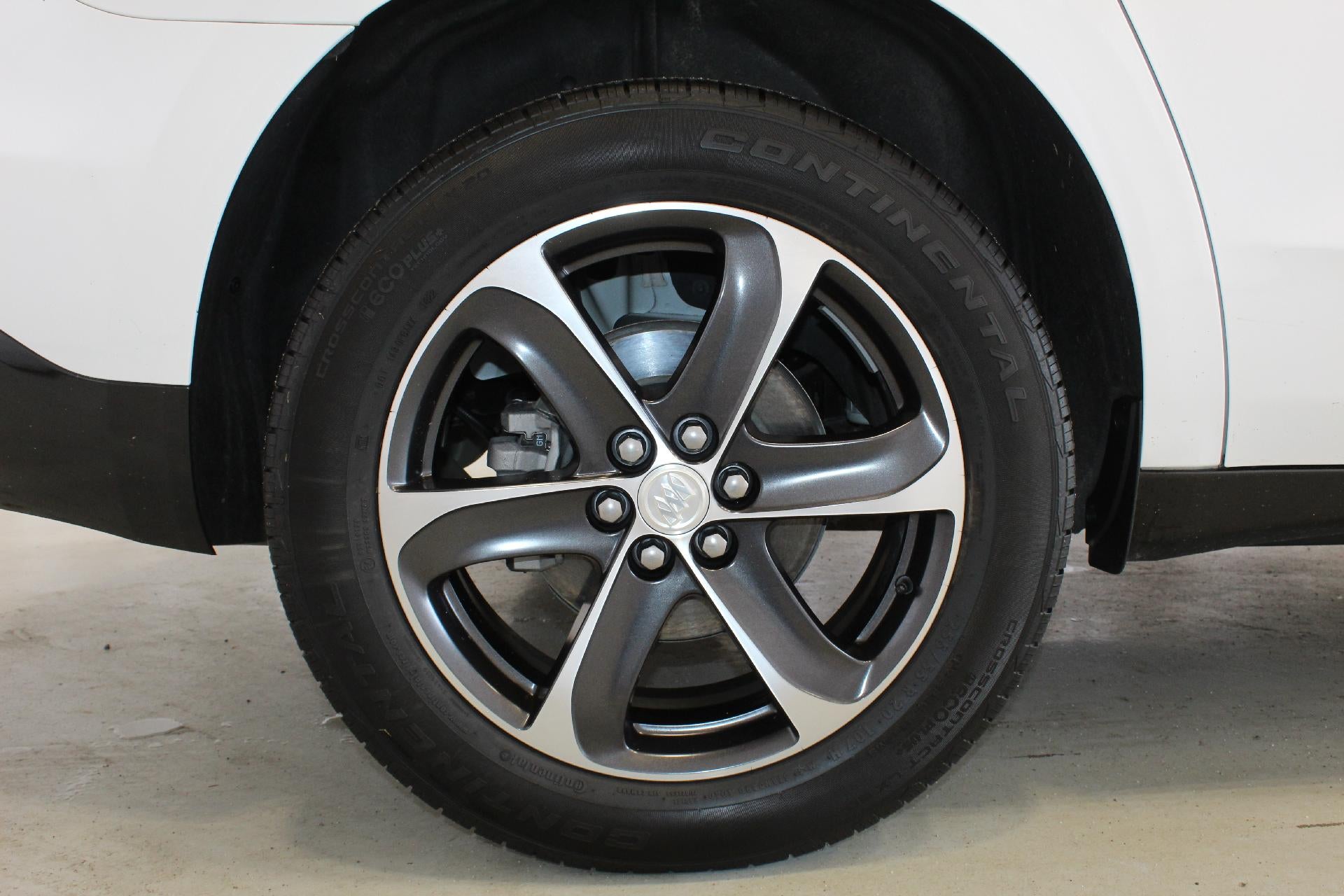 2022 Buick Enclave Essence