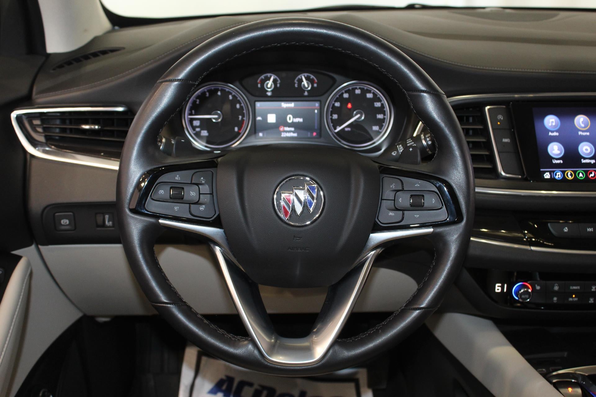 2022 Buick Enclave Essence