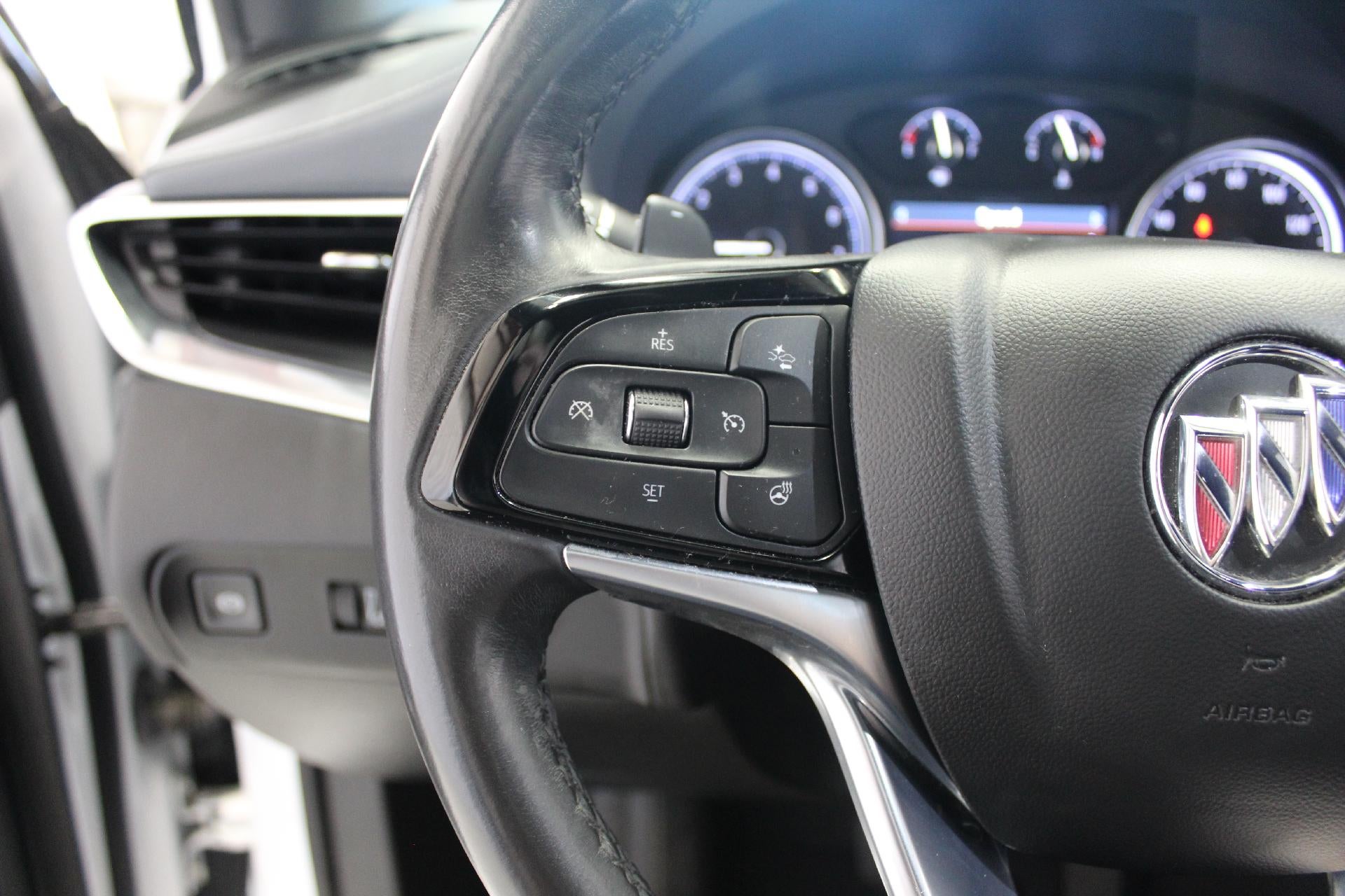 2023 Buick Enclave Essence