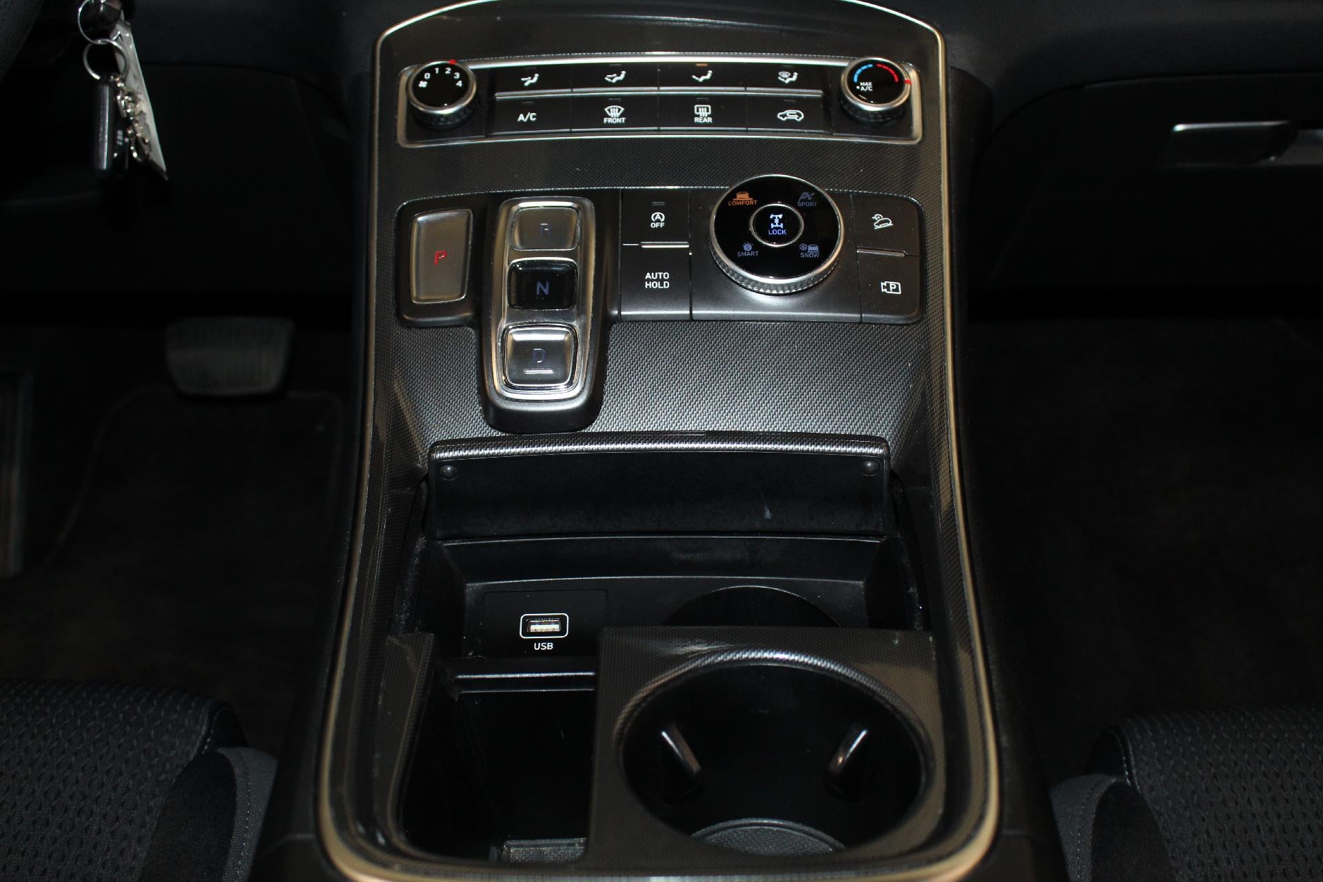 2022 Hyundai Santa Fe SE