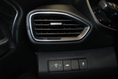 2022 Hyundai Santa Fe SE