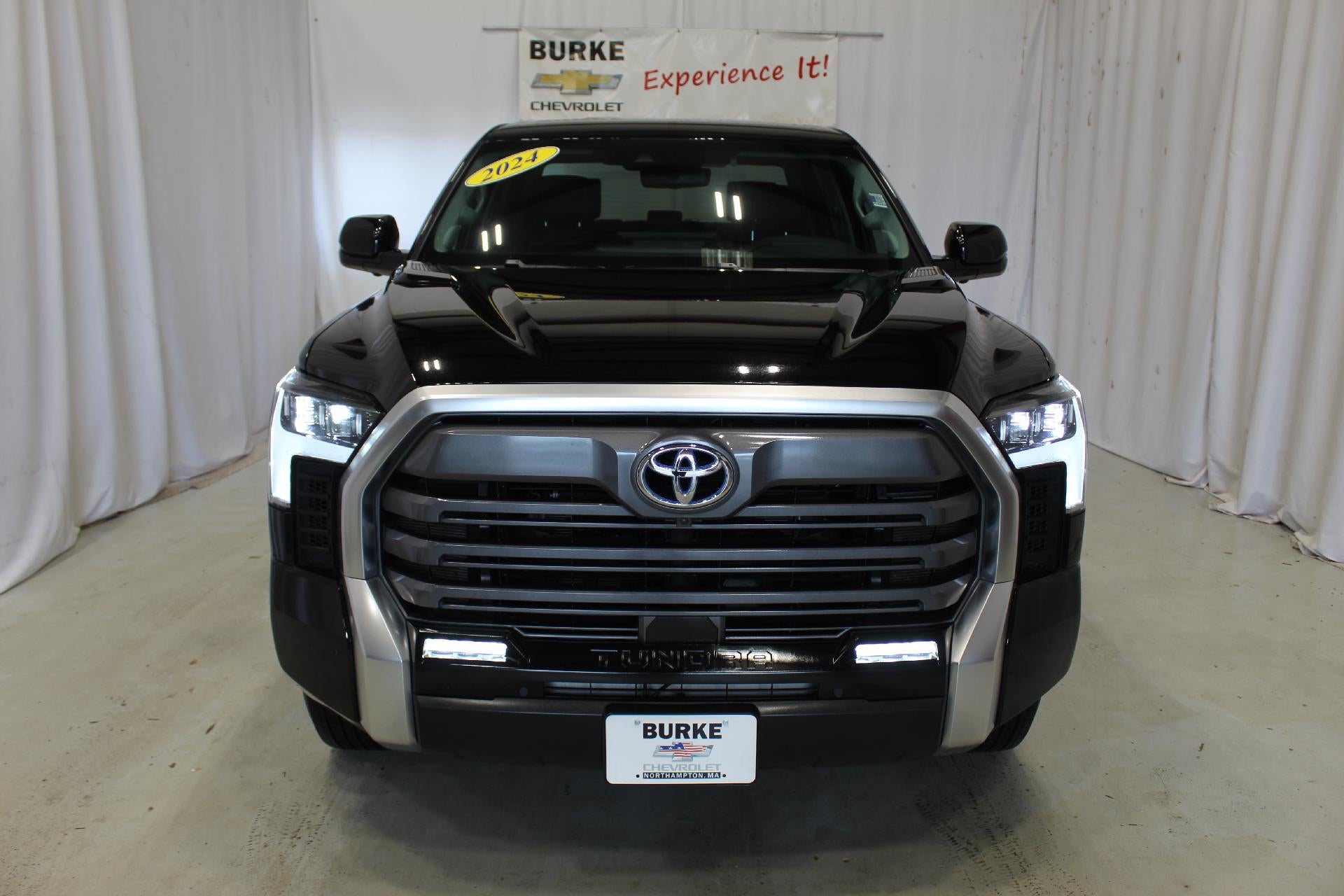 2024 Toyota Tundra Hybrid Limited Hybrid