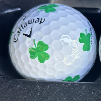 Callaway_golf_ball_with_green_shamrock_designs